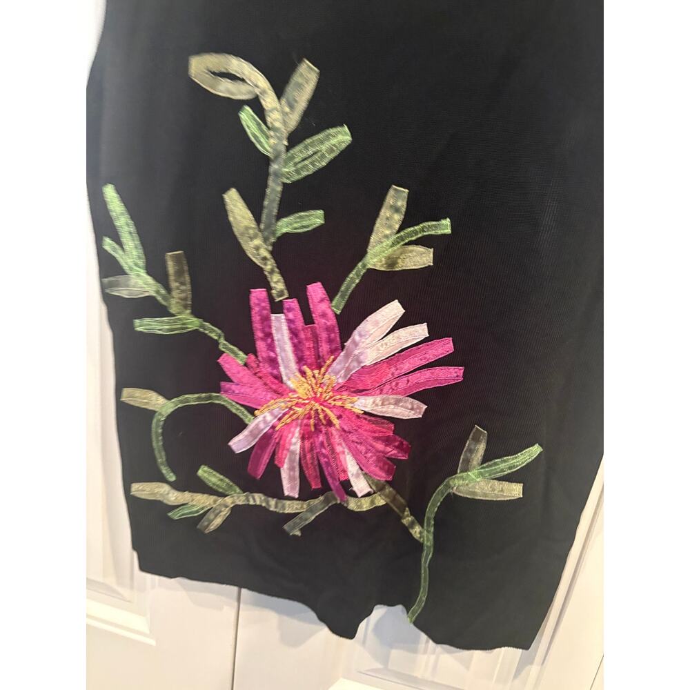 Sweater Works Black Floral Tank Top Size Large - Picture 3 of 5